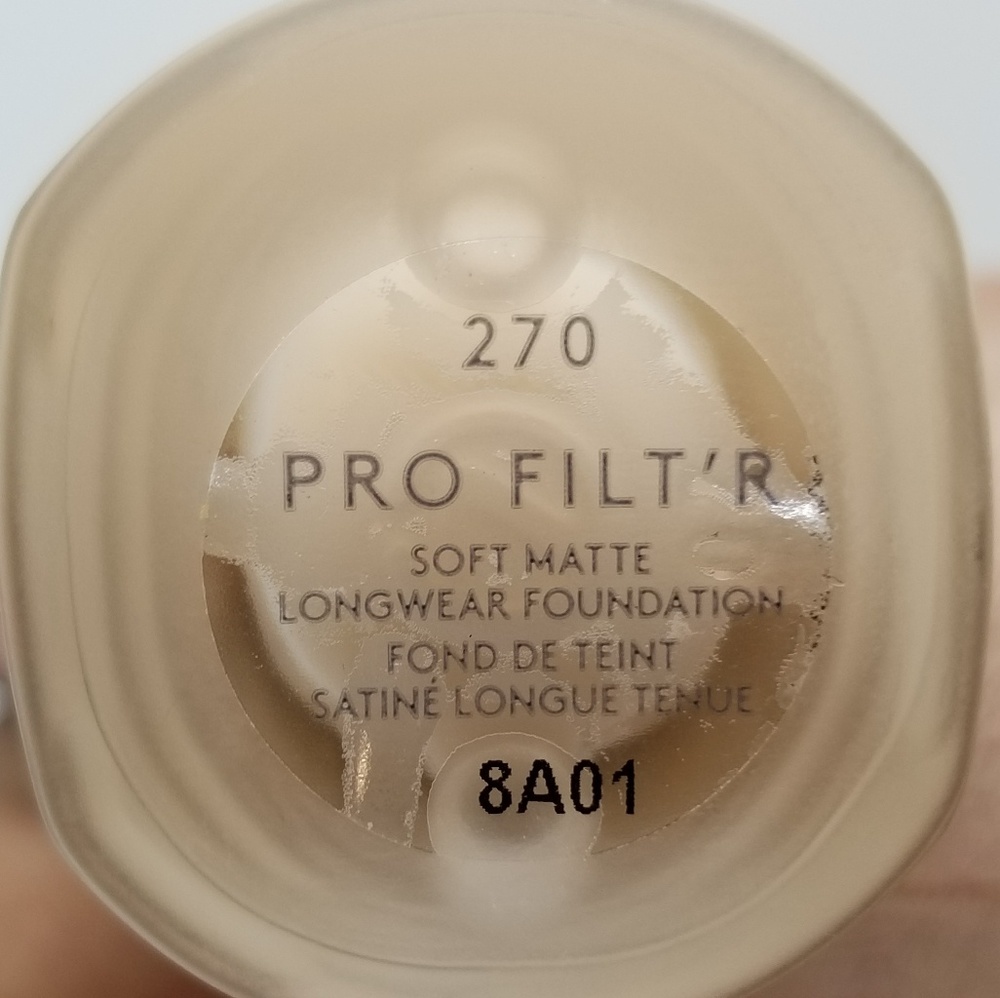 Fenty foundation - Picture 3 of 3